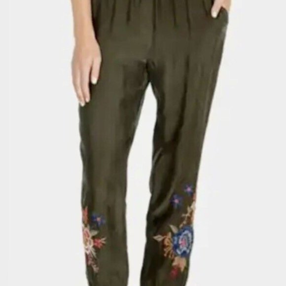 Johnny Was Khaki Green Jogger Pants Cropped Ankle Floral Embroidery Sz Medium - Picture 3 of 7
